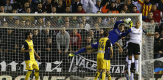 Courtois consigue dejar los deberes para casa