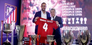 Mario Suárez en su despedida: «Seguiré animando al Atleti como uno más»
