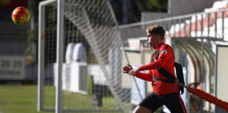 Gabi baja por sanción, entra Thomas por Siqueira en la lista