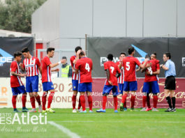El filial celebra el gol de la victoria de Katime