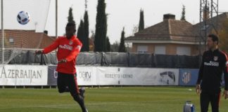 Jackson Martínez recibe el alta y regresa a una convocatoria Jackson remata de cabeza en un ejercicio