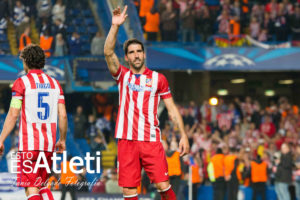 raul-garcia-chelsea-atletico-ucl-30042014