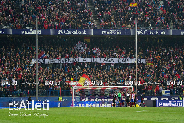 El día de su retorno al Calderón la afición no dudó en ovacionarle