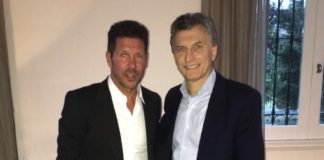 El Presidente de Argentina recibe a Simeone