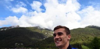 Griezmann: «Estoy bastante seguro de que Simeone se va a quedar»