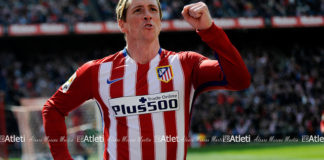 Aluvión de cariño a Torres en su despedida del fútbol