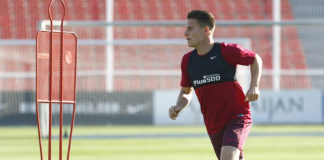 Gameiro se lesiona en el adductor