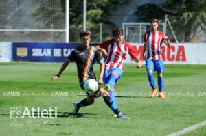 Encuentro disputado en la Ciudad Deportiva Wanda correspondiente a la J4 de la Tercera División 16/17. Fotografías realizadas para Esto es Atleti por Álvaro Moreno Martín.