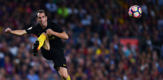 Godín llega a los 300 partidos en Liga