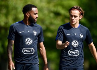 Lacazette, un objetivo difícil