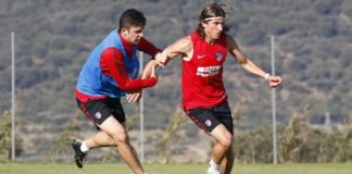 Filipe Luis entrena con normalidad