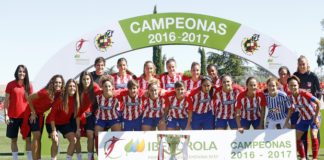 El Atleti Femenino recibió la copa de campeonas de Liga