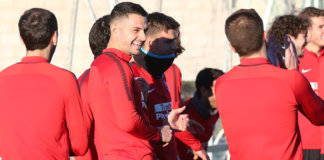 Vitolo, Griezmann y Diego Costa, titulares contra el Sevilla