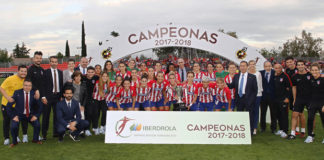 Las campeonas recibieron la copa de la Liga Iberdrola