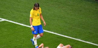 Filipe Luis, titular en la victoria de Brasil sobre México