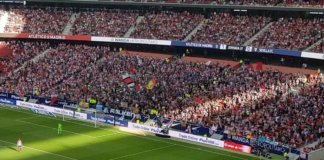 CÁNTICO. «Nos diste la vida y el campeonato»
