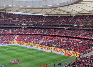 PANCARTA. Puro sentimiento, ¡Pasen y Griten!